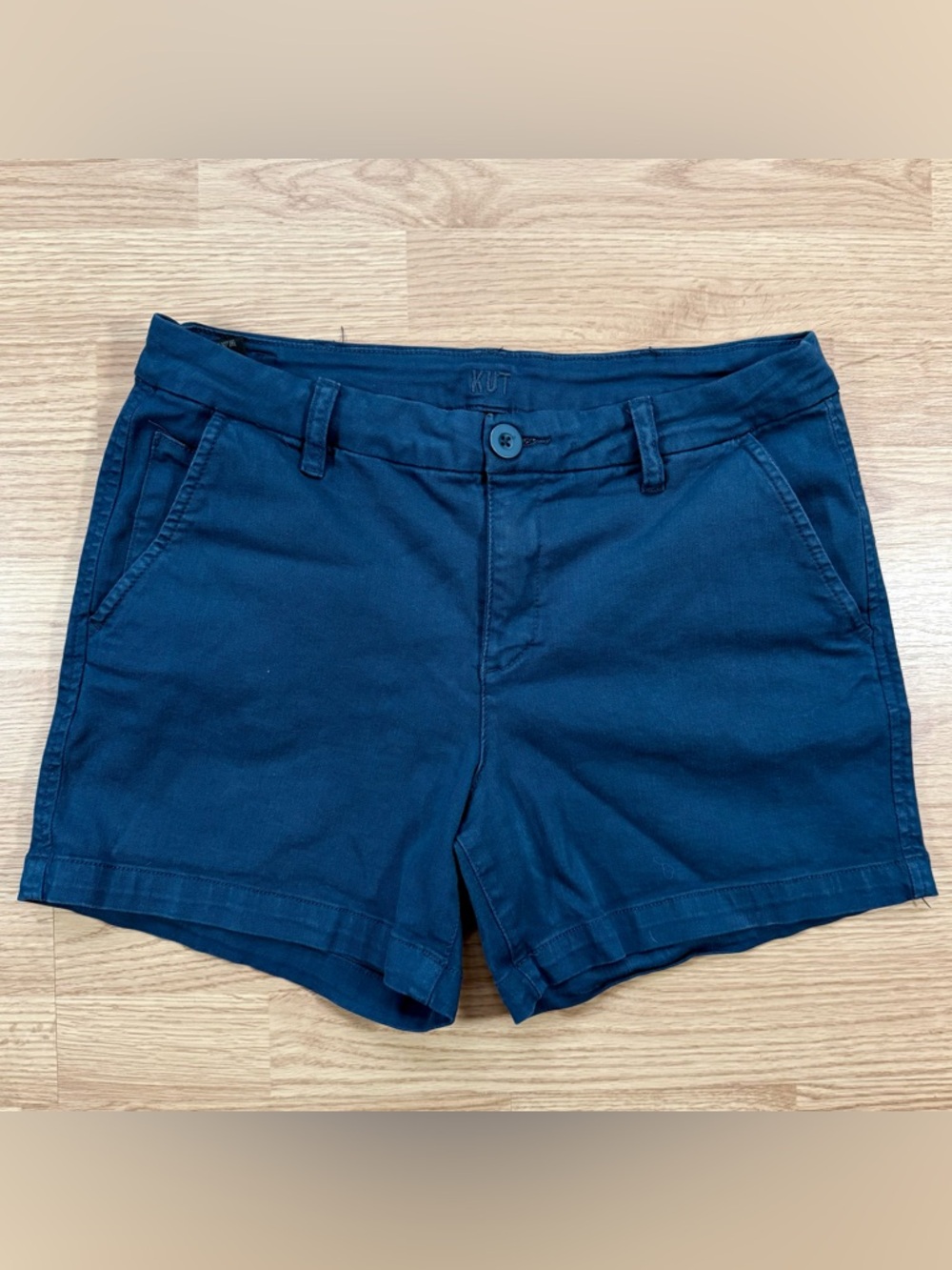 KUT From The Kloth Navy Chino Shorts Women’s Size 10